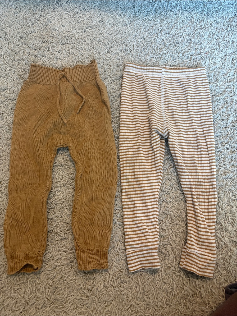 Quincy Mae Brown Knit Drawstring Pants & Cream Brown Striped Leggings